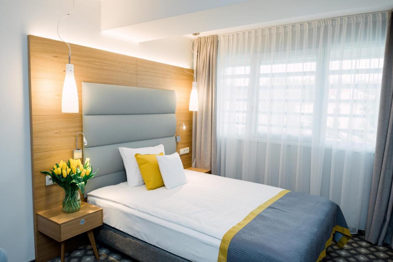 Hotel Vivaldi Poznań Kültér fotó