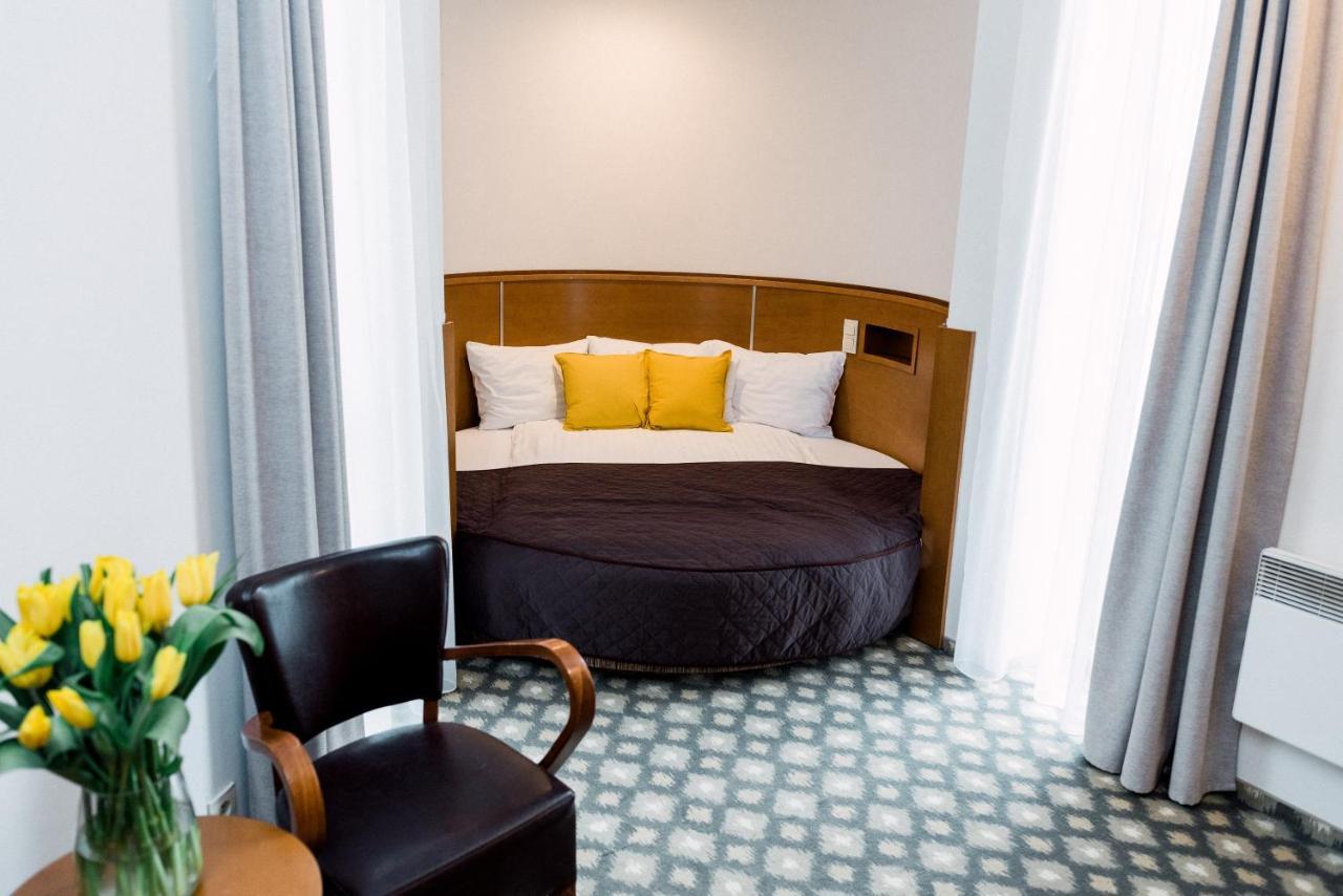 Hotel Vivaldi Poznań Kültér fotó