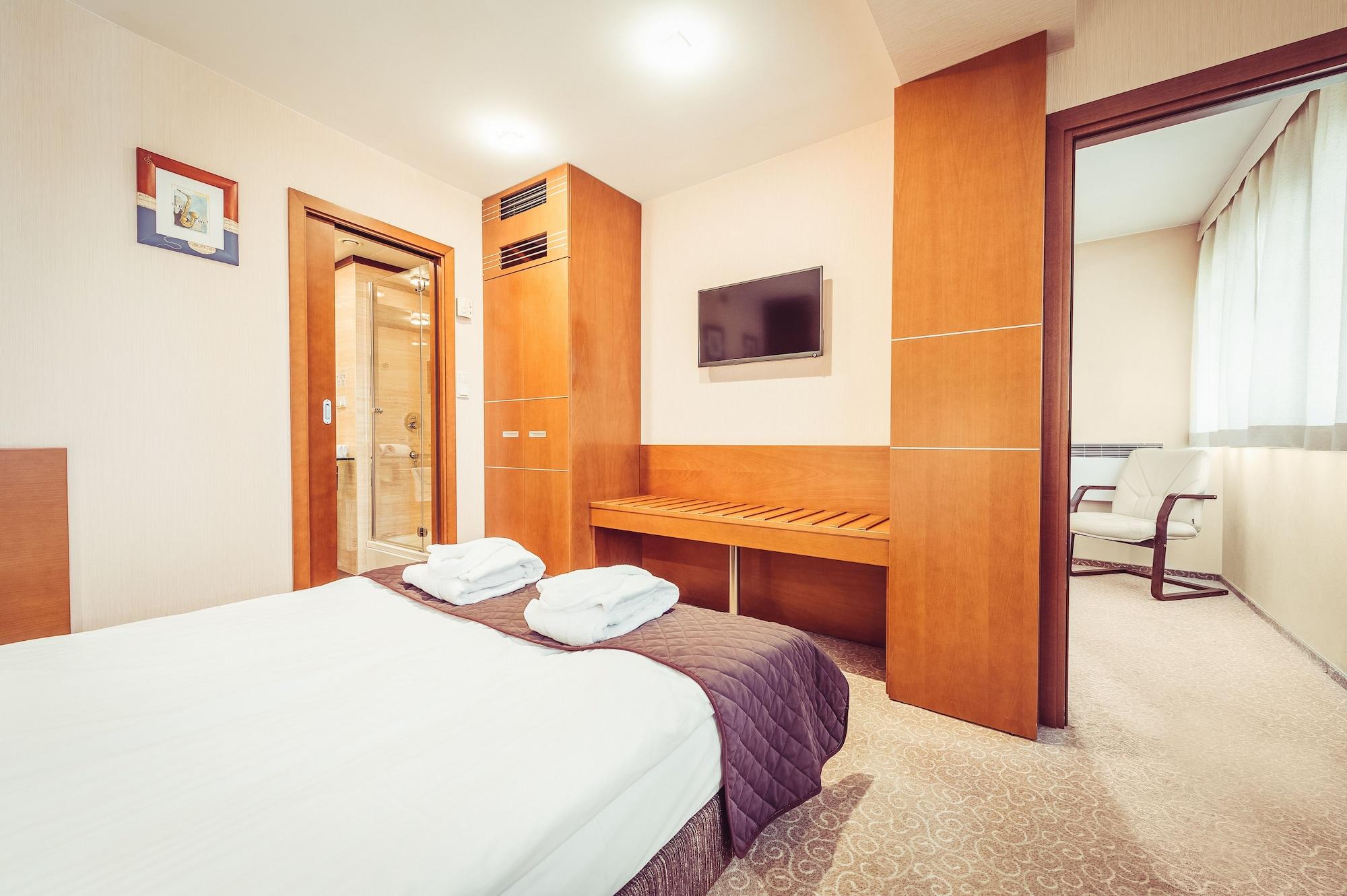 Hotel Vivaldi Poznań Kültér fotó
