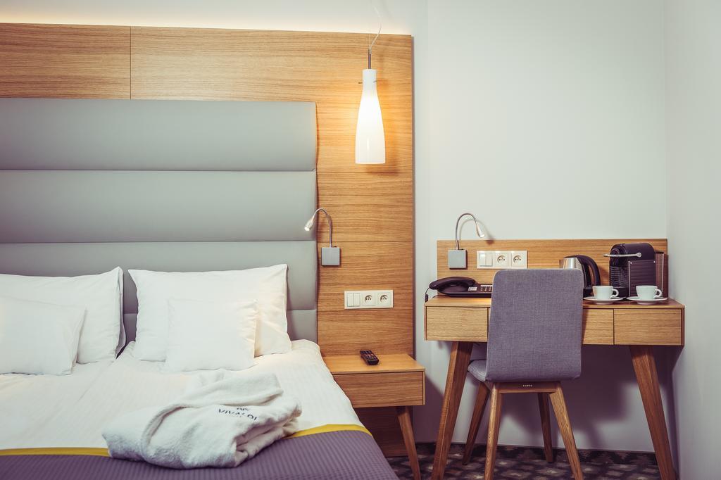 Hotel Vivaldi Poznań Kültér fotó