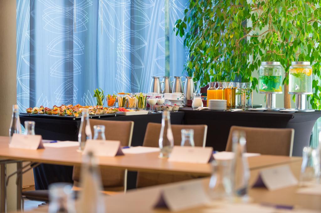 Hotel Vivaldi Poznań Kültér fotó