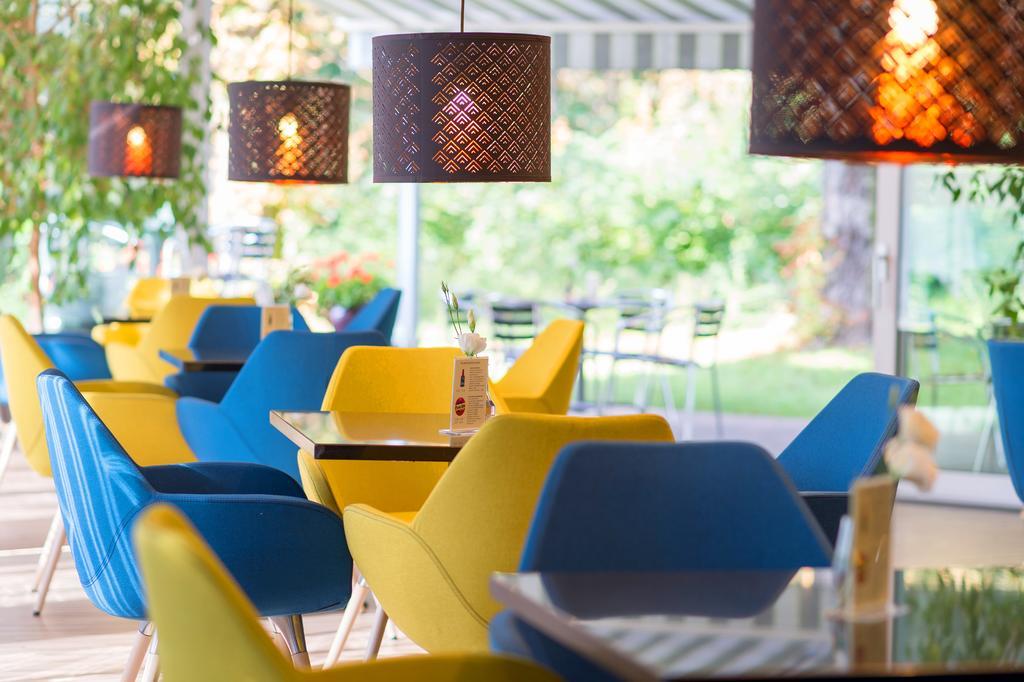 Hotel Vivaldi Poznań Kültér fotó