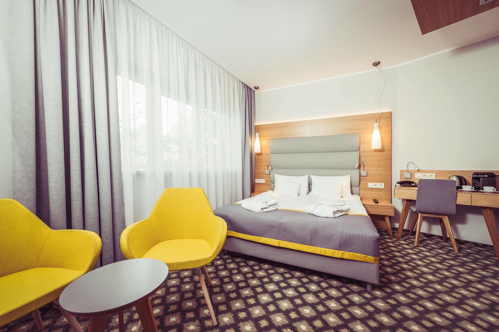 Hotel Vivaldi Poznań Kültér fotó
